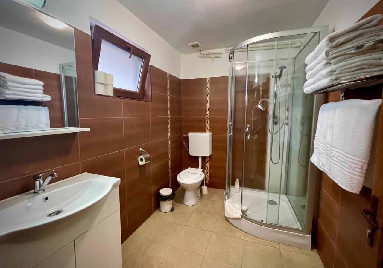 Vamabel House Bed & Breakfast Vama Veche Exterior photo
