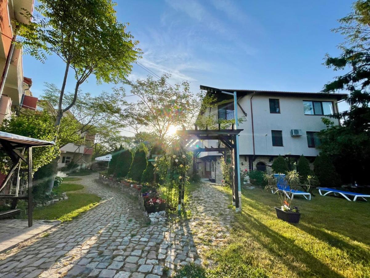 Vamabel House Bed & Breakfast Vama Veche Exterior photo